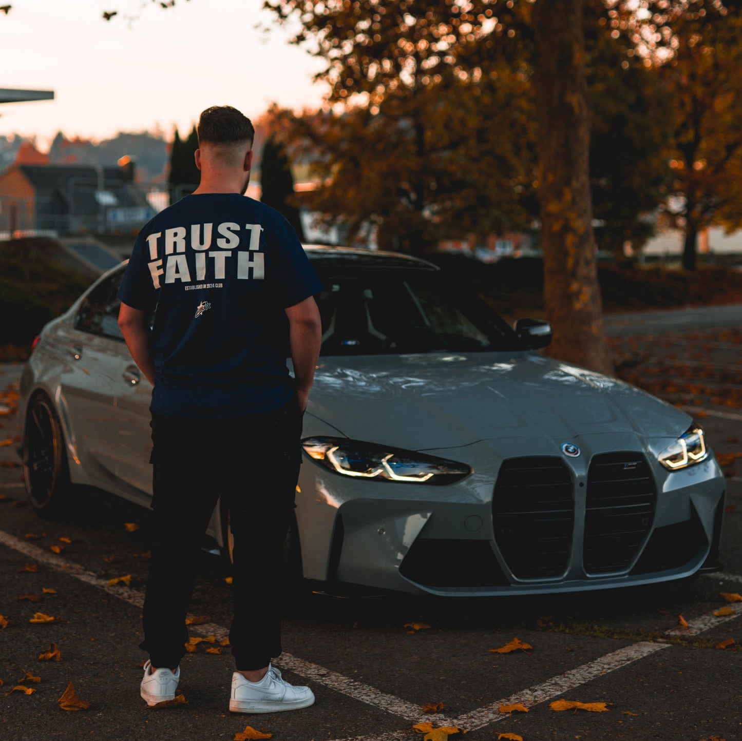 TRUST FAITH TEE NAVY BLUE